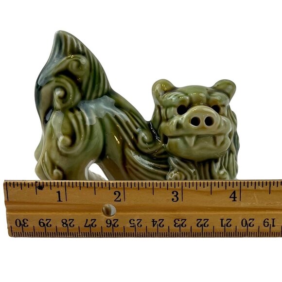 Vintage Ceramic Foo Dog Lion Shishi Figurine Green Blue & Cream Detailed EUC - Picture 9 of 10